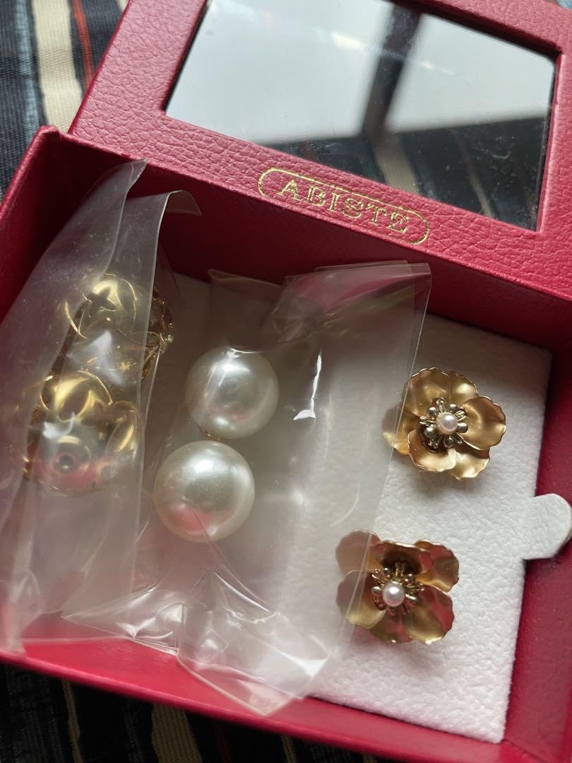 アビステ ピアス未使用 2025年最新】abiste ピアスの人気アイテム - メルカリ